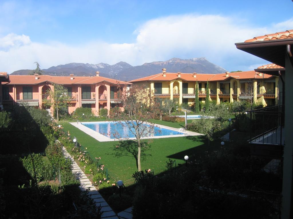 Casa Vacanze Serraglie Raffa Exterior foto